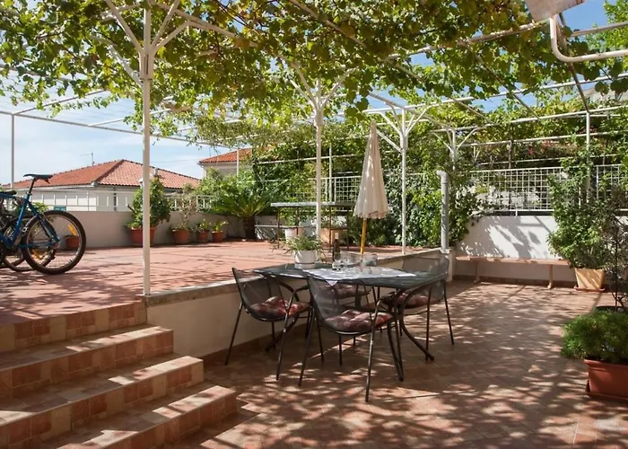 Apartament With Parking Space - 8817 Makarska