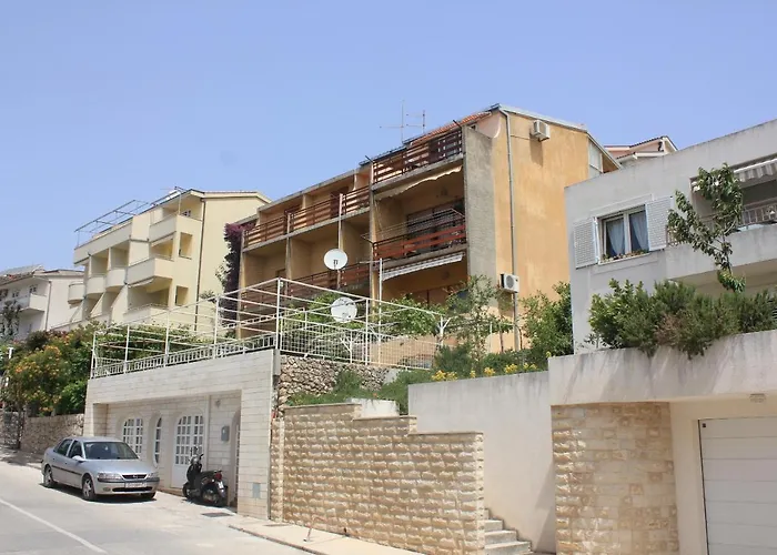 With Parking Space - 8817 Daire