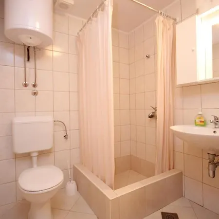 With A Parking Space - 8817 Makarska