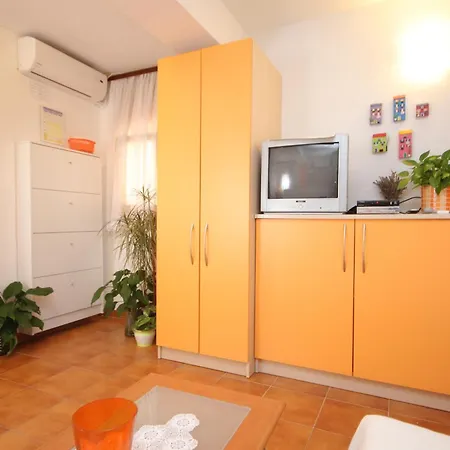 Apartment With A Parking Space - 8817 *