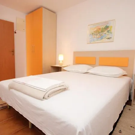 Apartment With A Parking Space - 8817